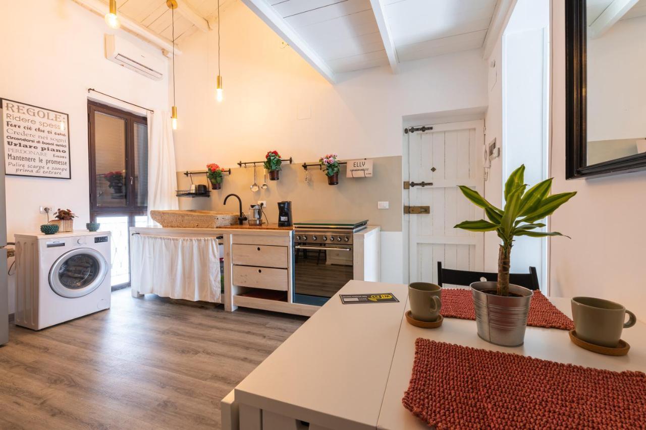 Elly Holiday House Palermo Exterior foto